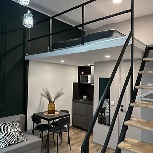  Apartahotel Ya House